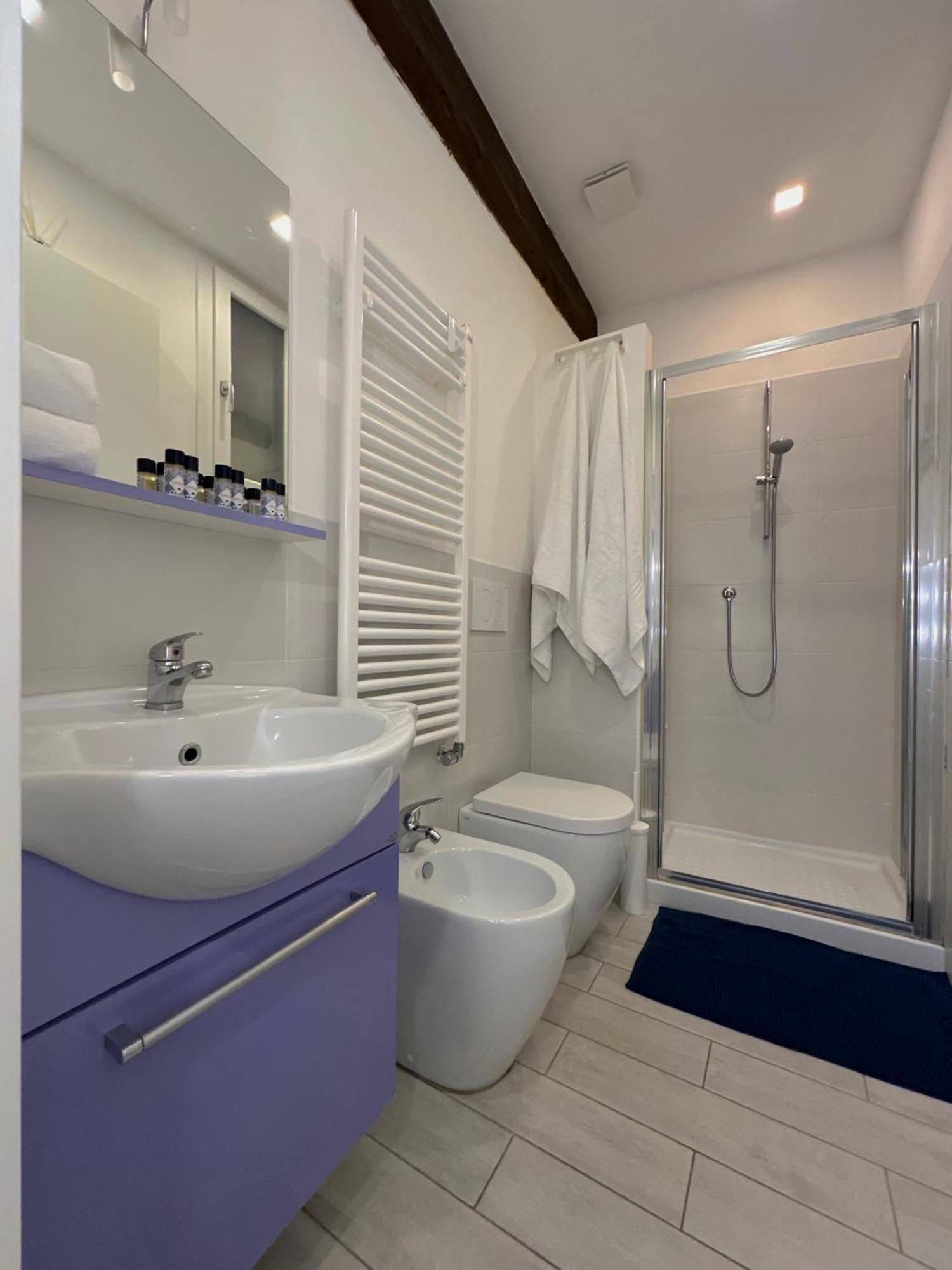 Fondazza Boutique Apartment بولونيا المظهر الخارجي الصورة